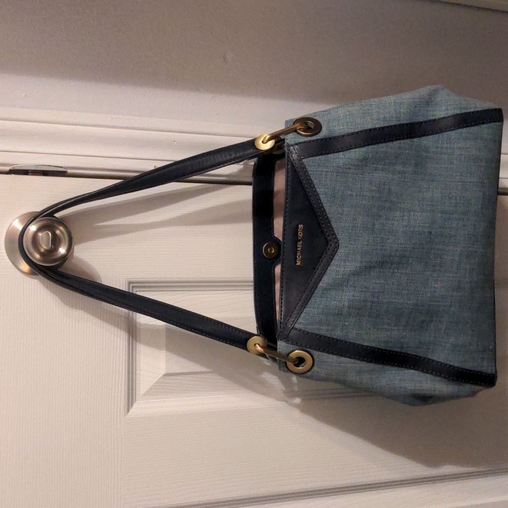Michael Kors hand bag